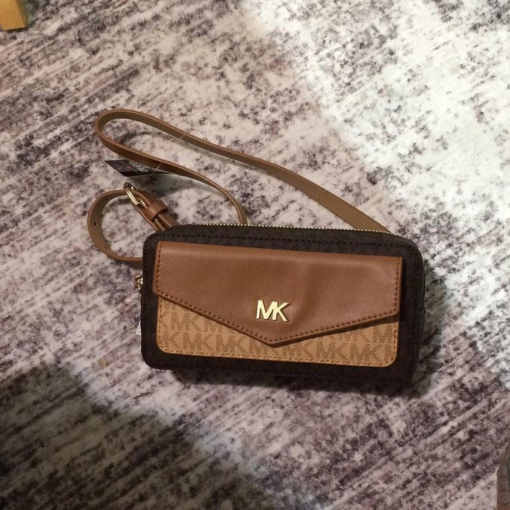 Michael Kors Hard Case Logo Belt Bag